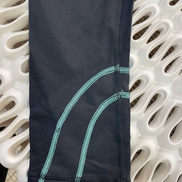 Lululemon bundle - Picture 2 of 7